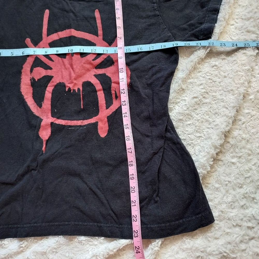 Spider-Man Marvel Black Scoopneck T-shirt Large Action Superhero - Picture 6 of 6